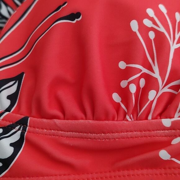 Yonique 2 pc tank and bikini top Sz L NWT - Picture 8 of 10